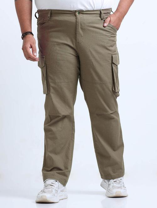 men plus size solid mid rise regular fit cargo - 22086653 - Very Small Image - 1