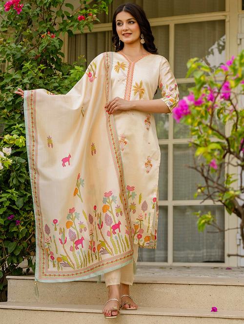 women embroidered three quarter sleeve kurta pant with dupatta set - 22092099 - Very Small Image - 1