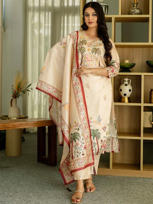 women embroidered three quarter sleeve kurta pant with dupatta set - 22092100 - Very Small Image - 1