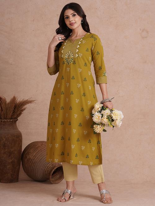 women printed three quarter sleeve a-line kurta  - 22092200 - Very Small Image - 1