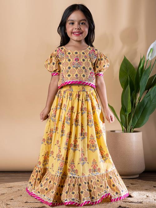 Girls Floral Print Lehenga And Choli - 22092600 - Very Small Image - 1