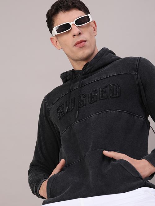 men long sleeve hooded sweatshirt - 22092748 - Very Small Image - 1