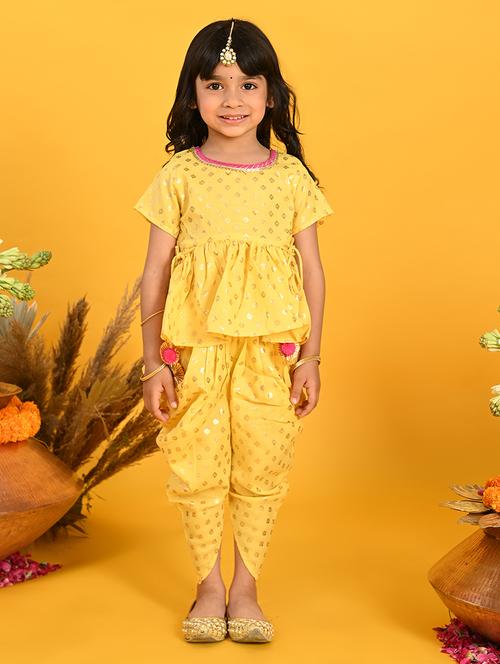 girls foil print kurta and dhoti set  - 22093385 - Very Small Image - 1