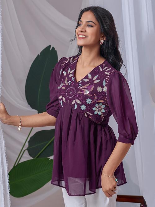 women embroidered v neck ethnic top - 22100847 - Very Small Image - 1