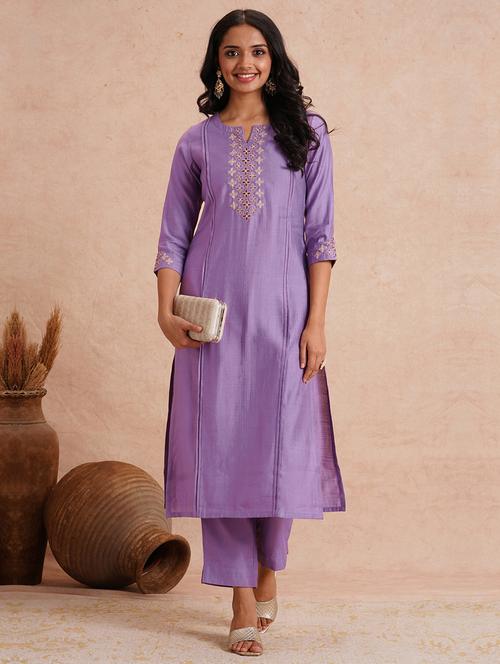 women embroidered three quarter sleeve straight kurta - 22101770 - Very Small Image - 1