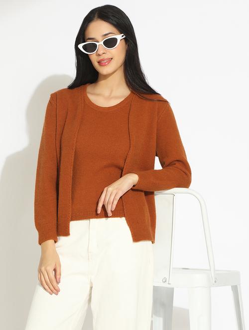 women solid tank top with shrug top - 22101931 - Very Small Image - 1