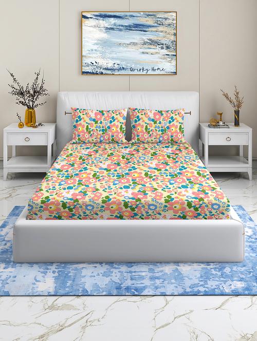 printed double bedsheet with two pillow cover - 22103963 - Very Small Image - 1
