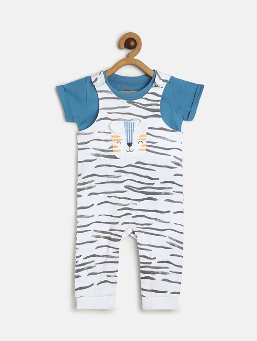 boys printed t-shirt and dungree set - 22107883 - Very Small Image - 1