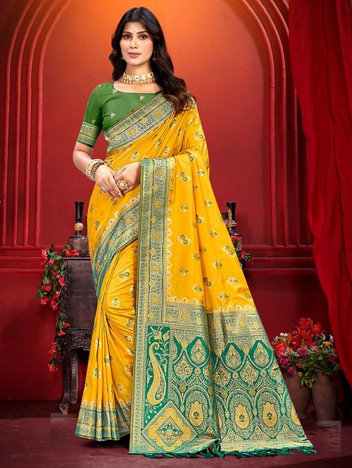 women self design banarasi saree with blouse - 22140201 - Very Small Image - 1