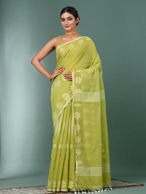 women self design handloom saree with blouse - 22140307 - Very Small Image - 1