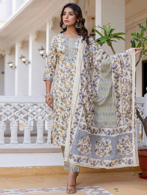 women floral printed three quarter sleeve kurta pant with dupatta set - 22140564 - Very Small Image - 1