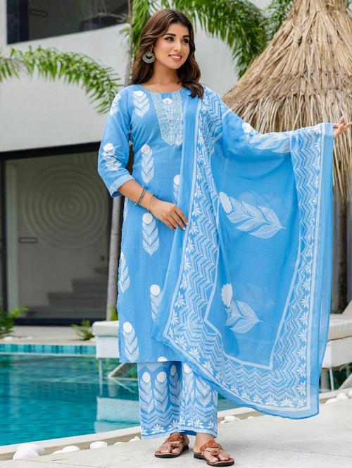 women printed three quarter sleeve kurta palazzo with dupatta set - 22140569 - Very Small Image - 1