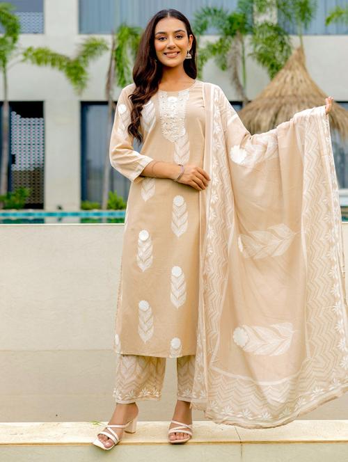 women printed three quarter sleeve kurta palazzo with dupatta set - 22140570 - Very Small Image - 1