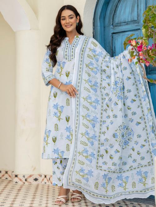women floral printed three quarter sleeve kurta pant with dupatta set - 22140575 - Very Small Image - 1