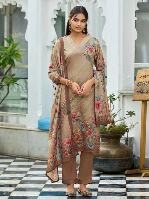 women printed three quarter sleeve kurta pant with dupatta set - 22140795 - Very Small Image - 1