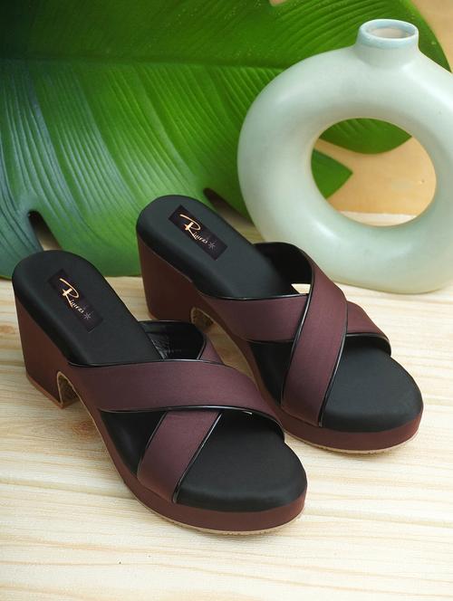women solid slip on sandal - 22142040 - Very Small Image - 1