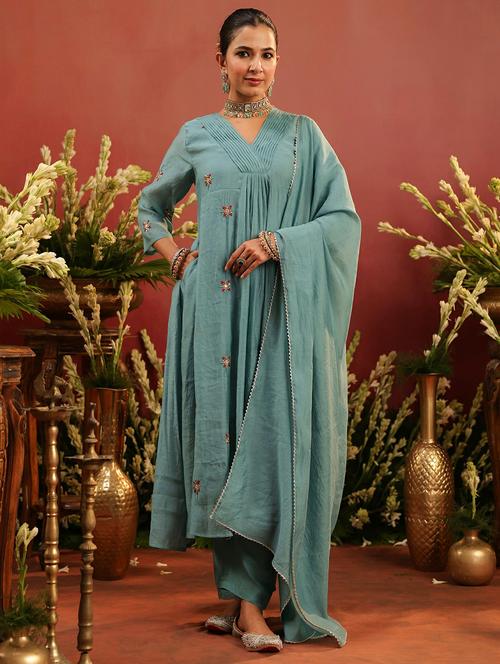 women embroidered three quarter sleeve kurta pant with dupatta set - 22142330 - Very Small Image - 1