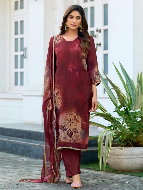 women floral printed three quarter sleeve kurta pant with dupatta set - 22143782 - Very Small Image - 1