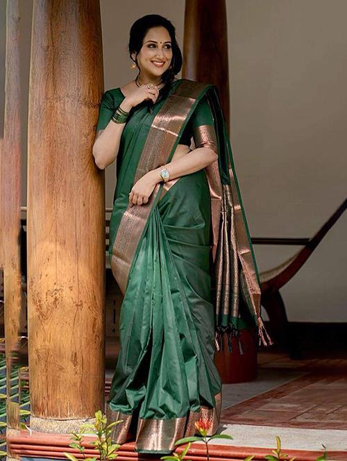 women solid with bordered saree with blouse - 22145272 - Very Small Image - 1