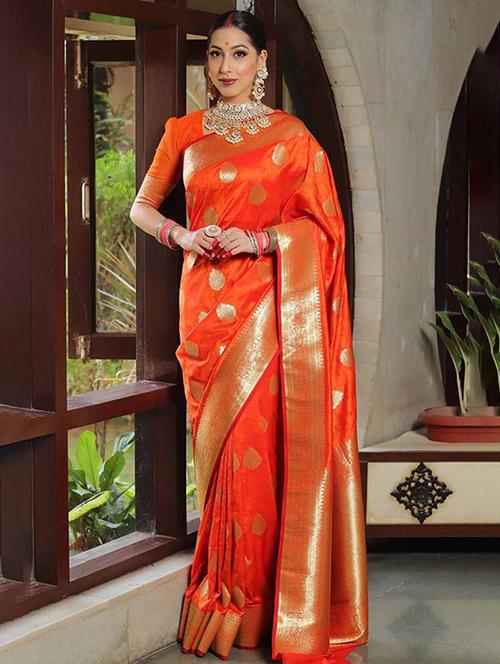 women self design banarasi saree with blouse - 22145290 - Very Small Image - 1