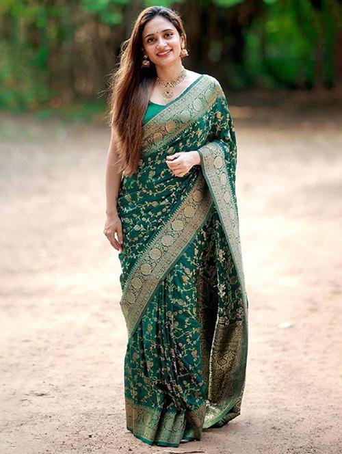 women self design banarasi saree with blouse - 22145302 - Very Small Image - 1