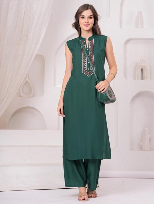 women embroidered sleeveless kurta palazzo set - 22146755 - Very Small Image - 1