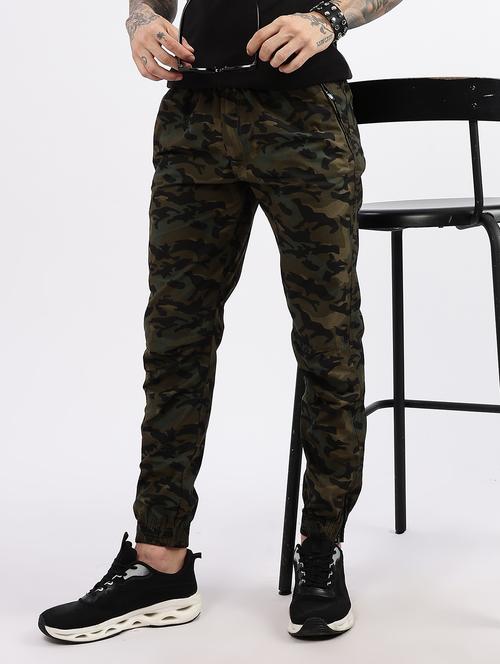 men camouflage mid rise regular fit jogger - 22146894 - Very Small Image - 1