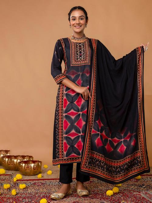 women printed three quarter sleeve kurta pant with dupatta set - 22147208 - Very Small Image - 1