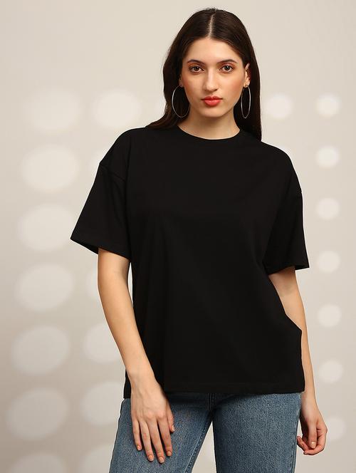globus women black back graphic print round neck drop shoulder sleeves oversized t-shirt - 22147833 - Very Small Image - 1