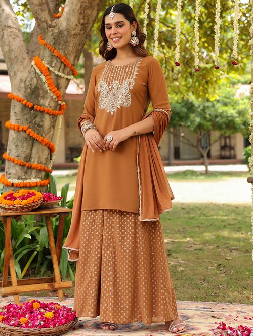 Women Embroidered Three Quarter Sleeve Kurta Sharara With Dupatta Set - 22156264 - Very Small Image - 1