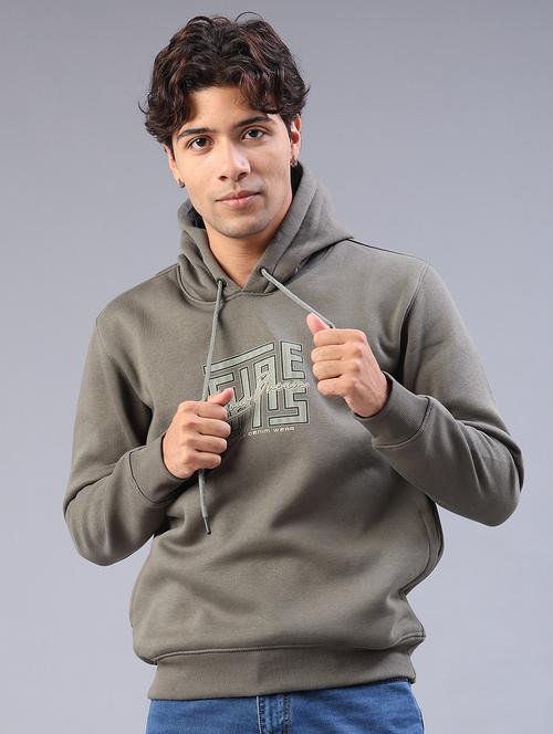 men chest print long sleeve regular fit sweatshirt - 22157162 - Very Small Image - 1