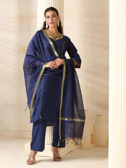 women embroidered three quarter sleeve kurta pant with dupatta set - 22161089 - Very Small Image - 1