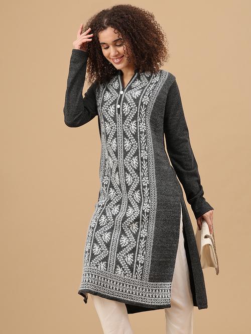 women self design long sleeve woolen kurta - 22161489 - Very Small Image - 1