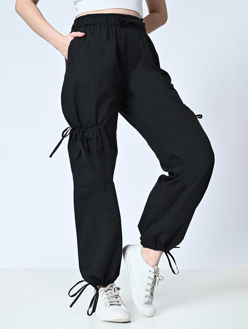 women solid mid rise relaxed fit parachute pants - 22161712 - Very Small Image - 1