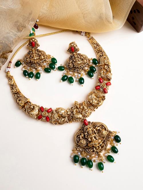 temple lakshmi necklace set with green beads - 22173883 - Very Small Image - 1