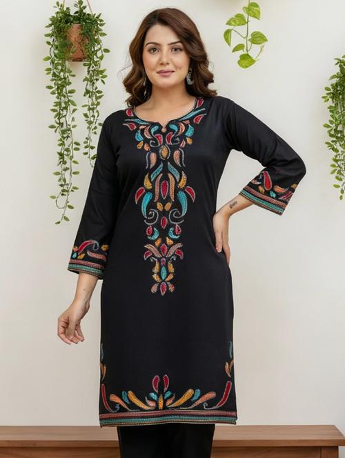 women embroidered long sleeve straight woolen kurta - 22174149 - Very Small Image - 1
