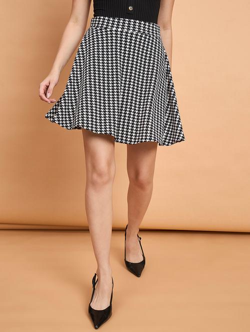 women houndstooth print high rise flared skirt - 22178969 - Very Small Image - 1