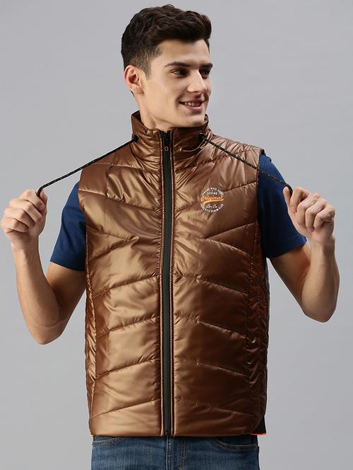 Men Solid Sleeveless Regular Fit Puffer Jacket - 22179929 - Very Small Image - 1