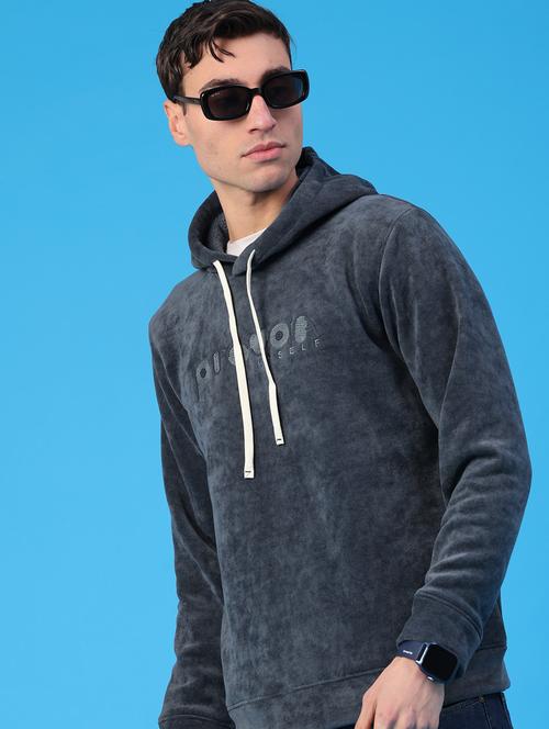 men solid long sleeve hooded sweatshirt - 22183164 - Very Small Image - 1