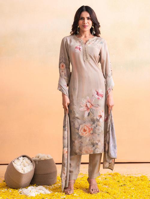 women floral printed three quarter sleeve kurta pant with dupatta set - 22183419 - Very Small Image - 1