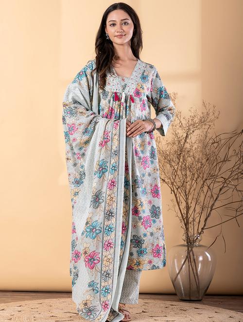 Women Floral Three Quarter Sleeve Kurta Pant With Dupatta Set - 22187470 - Very Small Image - 1