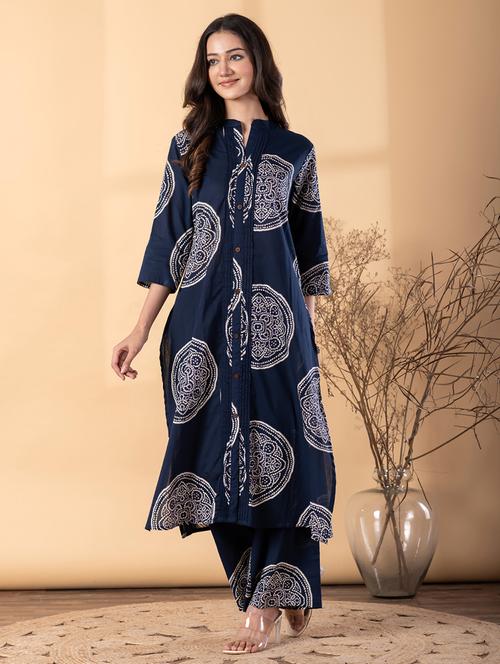 women bandhani three quarter sleeve kurta palazzo set - 22187559 - Very Small Image - 1