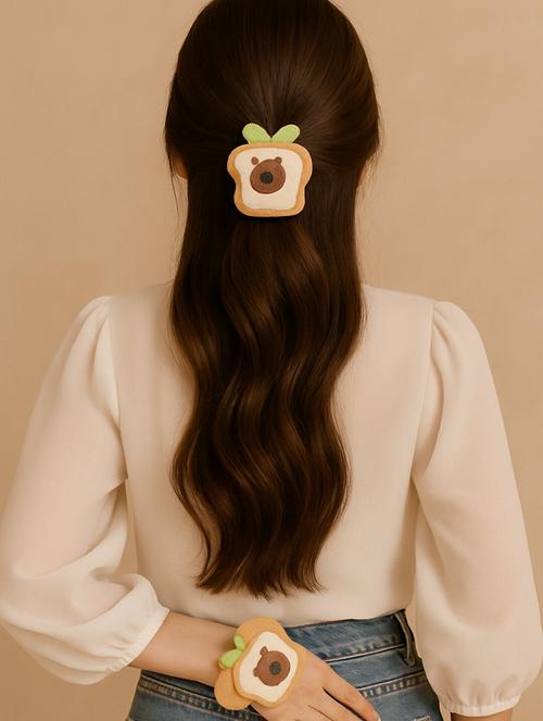 women cute bread bear scrunchie - 22228774 - Very Small Image - 1