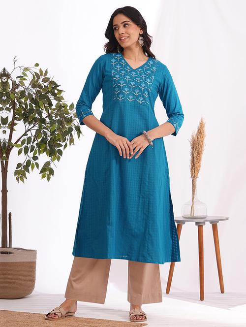 women self design three quarter sleeve a-line kurta - 22240421 - Very Small Image - 1