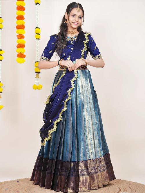Women Self Design South Indian Style Unstitched Lehenga Choli - 22240743 - Very Small Image - 1