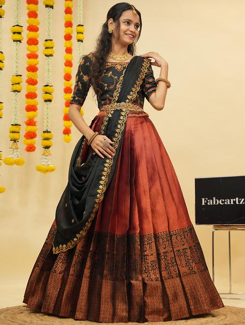 Women Self Design South Indian Style Unstitched Lehenga Choli - 22240793 - Very Small Image - 1