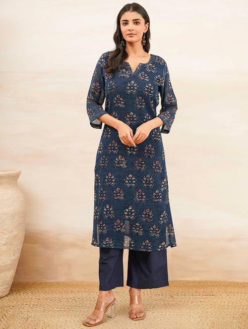 women printed three quarter sleeve kurta pant set - 22260733 - Very Small Image - 1