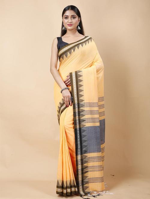 women solid with bordered handloom saree - 22260762 - Very Small Image - 1