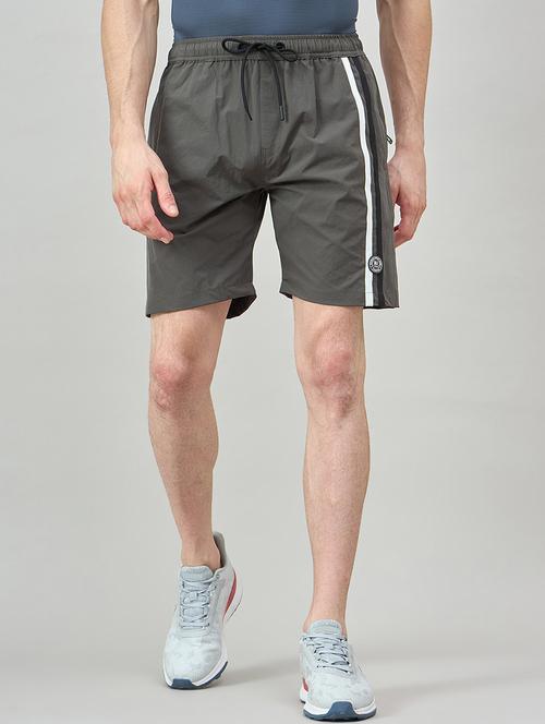 men striped mid rise regular fit shorts - 22264281 - Very Small Image - 1