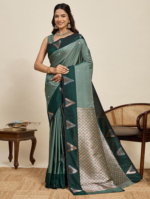 women self design banarasi saree with blouse - 22272751 - Very Small Image - 1